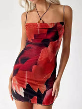 Printed bodycon cami dress with basic style and slight stretch made of 100% polyester