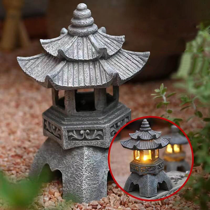 Retro Decorative Solar Tower Resin LED Outdoor Landscape Lighting