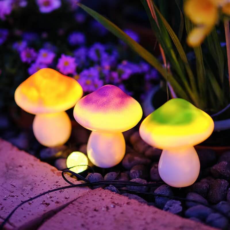 Lampe solaire d'extérieur en résine à LED en forme de champignon pour jardin 