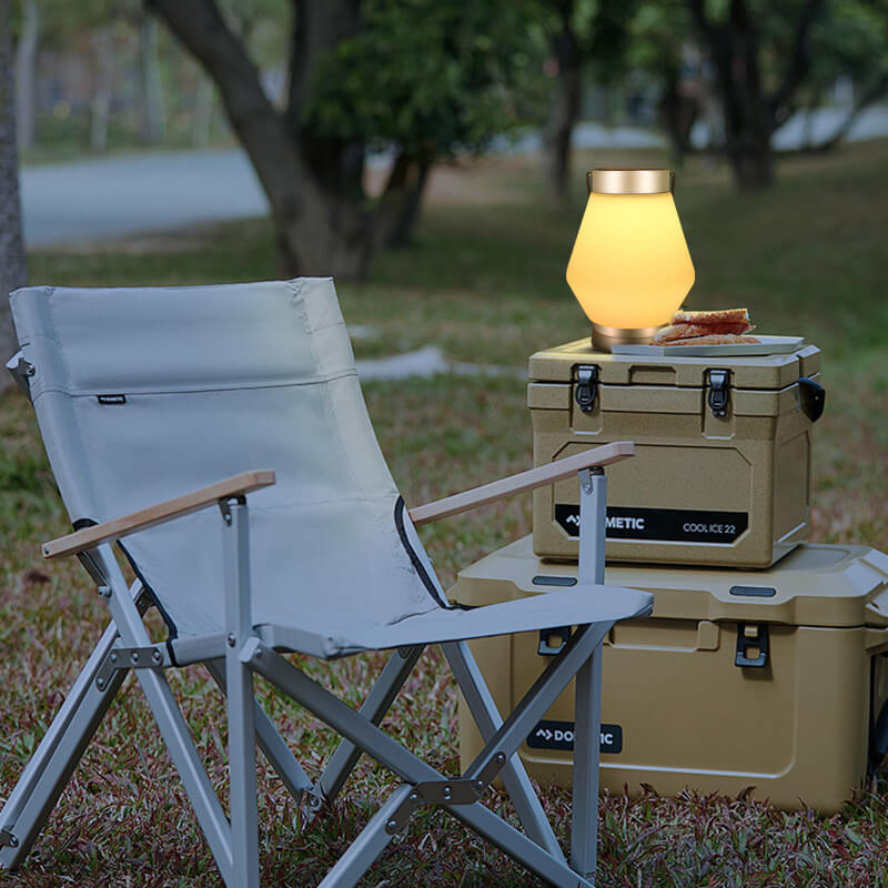 Luz LED para exteriores para camping, portátil, con forma de polígono y solar 