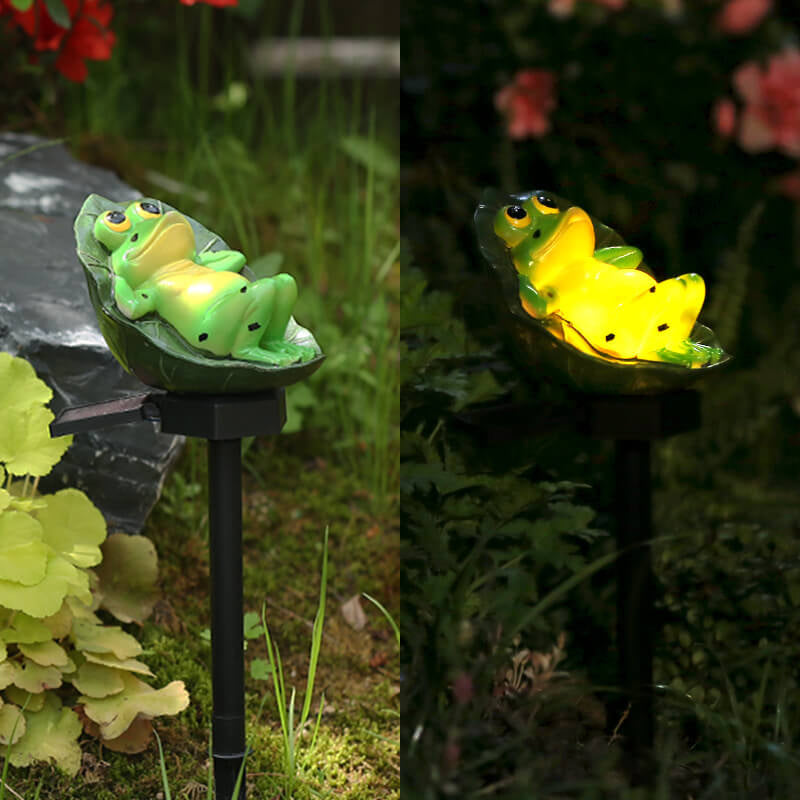 Lámpara LED solar de resina con forma de rana para exteriores, impermeable, decorativa, para patio, con enchufe para tierra 