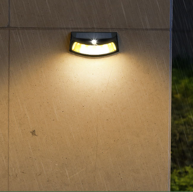 Applique murale LED solaire d'extérieur étanche à contrôle intelligent de la lumière moderne pour patio 