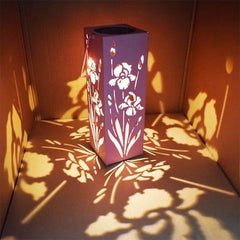 Lampe LED solaire décorative d'extérieur étanche à motif papillon et rose 