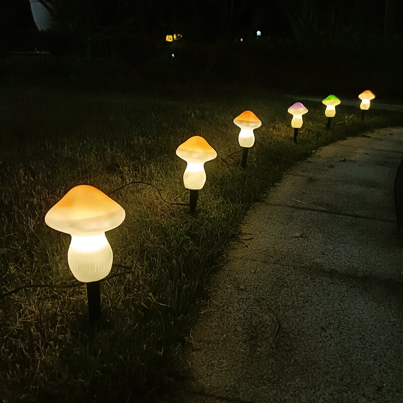 Lámpara LED solar para exteriores con forma de hongo para jardín, césped y suelo 