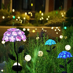 Lámpara LED de exterior con forma de hortensia, decorativa, moderna, resistente al agua y con energía solar 