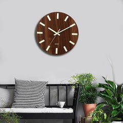 Horloge murale en bois phosphorescente