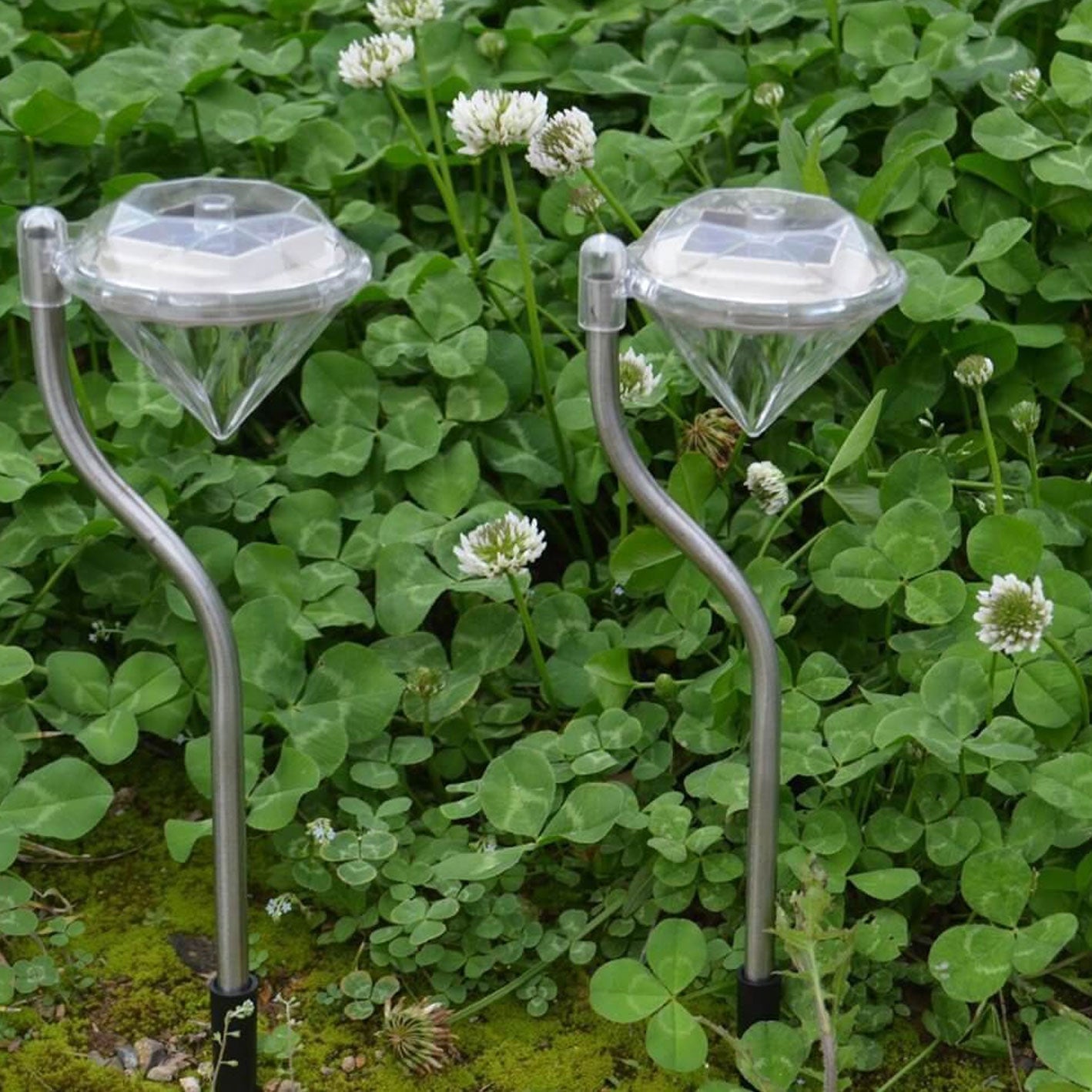 Luz LED solar para caminos decorativos de jardín al aire libre con forma de diamante 