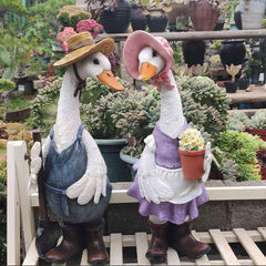 Duck Gardener Resin Statue