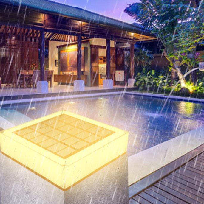 Modern Solar Flat Square Fence Post Waterproof Landscape Light