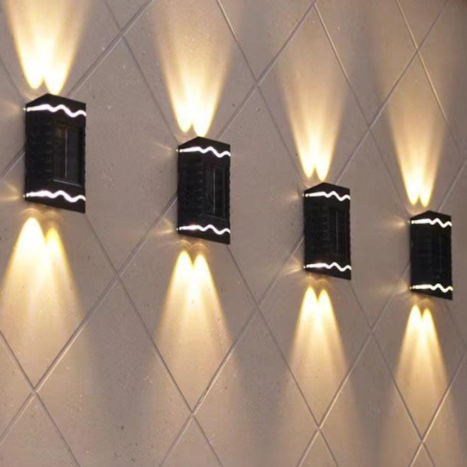 Lámpara de pared LED solar minimalista moderna de plástico para exteriores, resistente al agua 