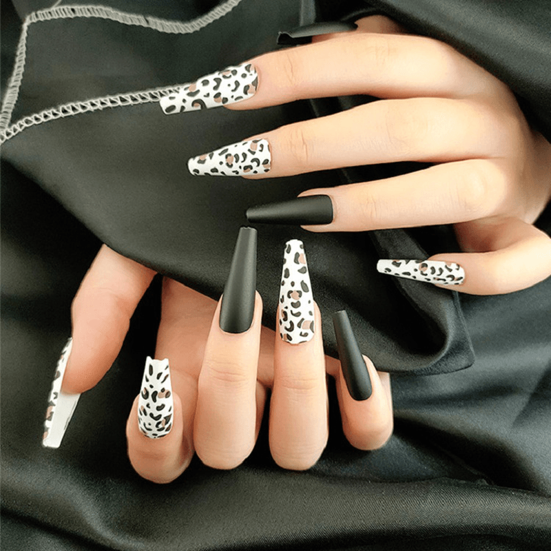 24 Pcs/Set Extra Long Ballerina False Nails Fluorescent Leopard Print Women Full Cover Nails