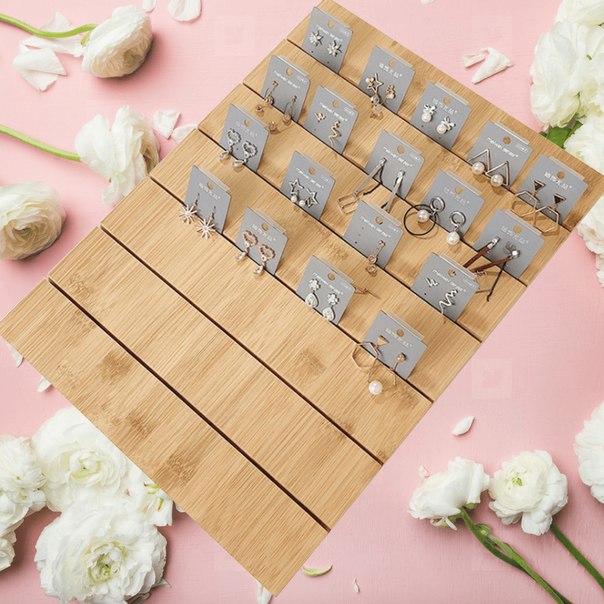 Présentoir à bijoux en bois de bambou fini pour boucles d'oreilles, clous d'oreilles, cartes, présentoir à bijoux, organisateur de tableau