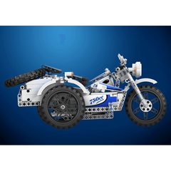 550 Pcs 1:8 7061 3D Three Wheeled Motorcycle Model DIY Hand-Assembled Mechanical Technology Blocks Educational Toy for Kids