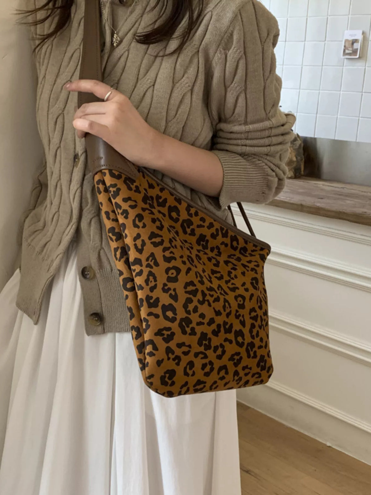 233ce32468b44c0f9f5e4c230e1dc329-Max-Origin