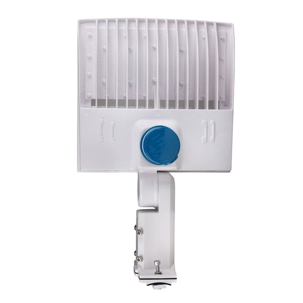 Poste de luz LED de 150 W con fotocélula de anochecer a amanecer, 5700 K, montaje universal, blanco, IP65 a prueba de agua, CA 120-277 V, luces LED para estacionamiento - Iluminación de calles para áreas comerciales al aire libre