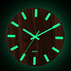 Horloge murale en bois phosphorescente