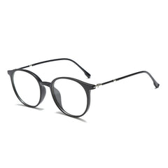 3b6fc5af-74d4-49a2-8dcc-cf13ba7f3087-Max
