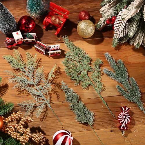 Lyrow Lot de 80 branches de pin artificielles de Noël, 4 styles, feuilles artificielles, aiguilles, pin en plastique, fausse verdure, sapin de Noël pour couronnes de Noël à faire soi-même, décoration de la maison