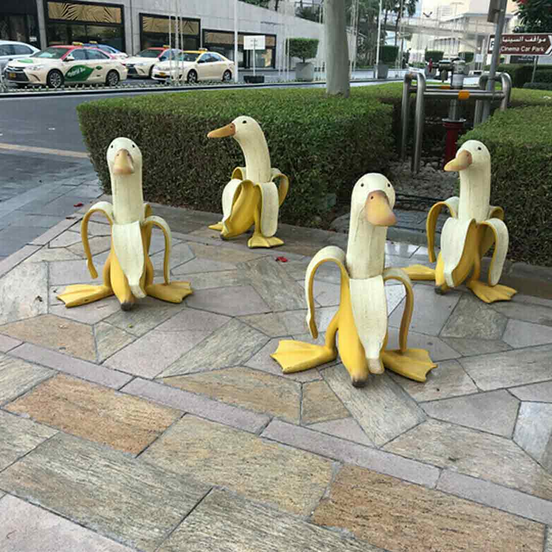 Décoration de jardin en forme de canard banane