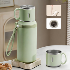 Frost Insulated Water Bottle | Stainless Steel, Vacuum-Sealed with Dual-Purpose Lid
