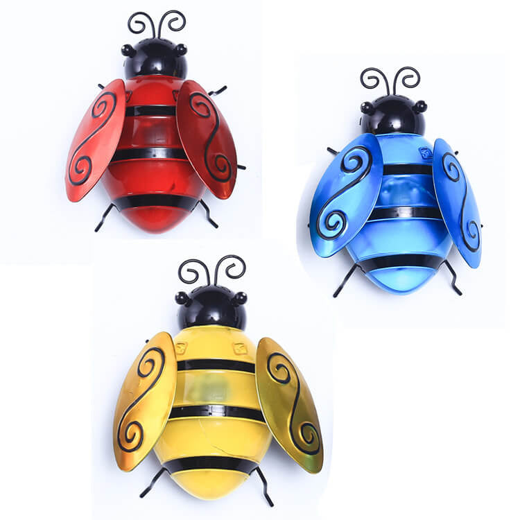 Outdoor Solar Waterproof Plastic Animal Bee Decor LED Lawn Landscape Light