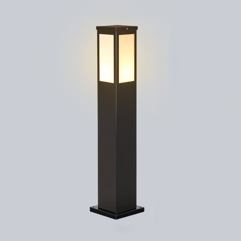 Lampe de chemin d'extérieur étanche à colonne carrée solaire moderne pour pelouse 