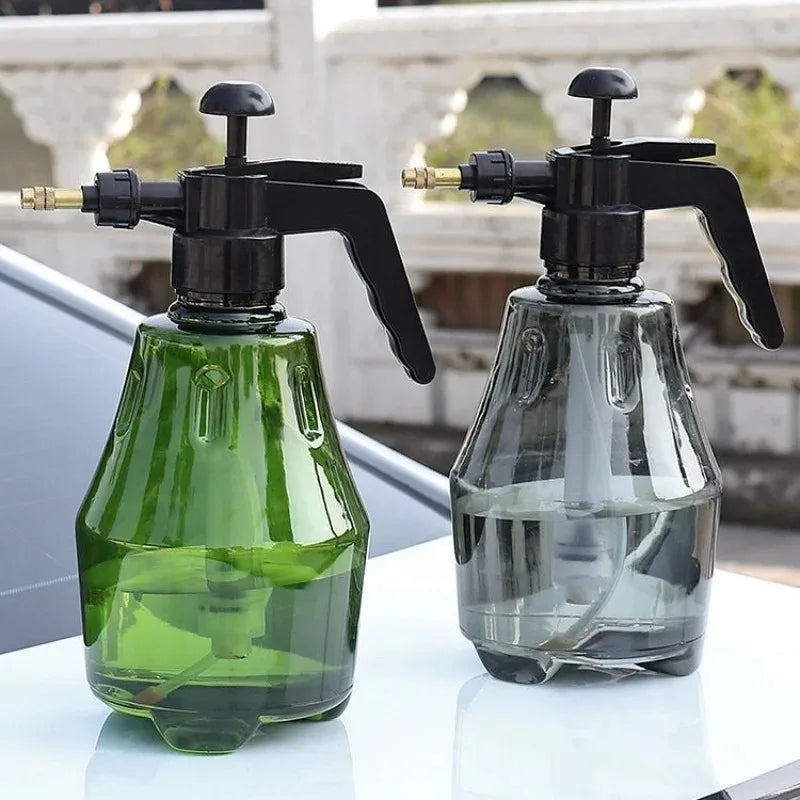 Hand Pump Pressure Sprayer with Adjustable Nozzle, 0.8–3 L