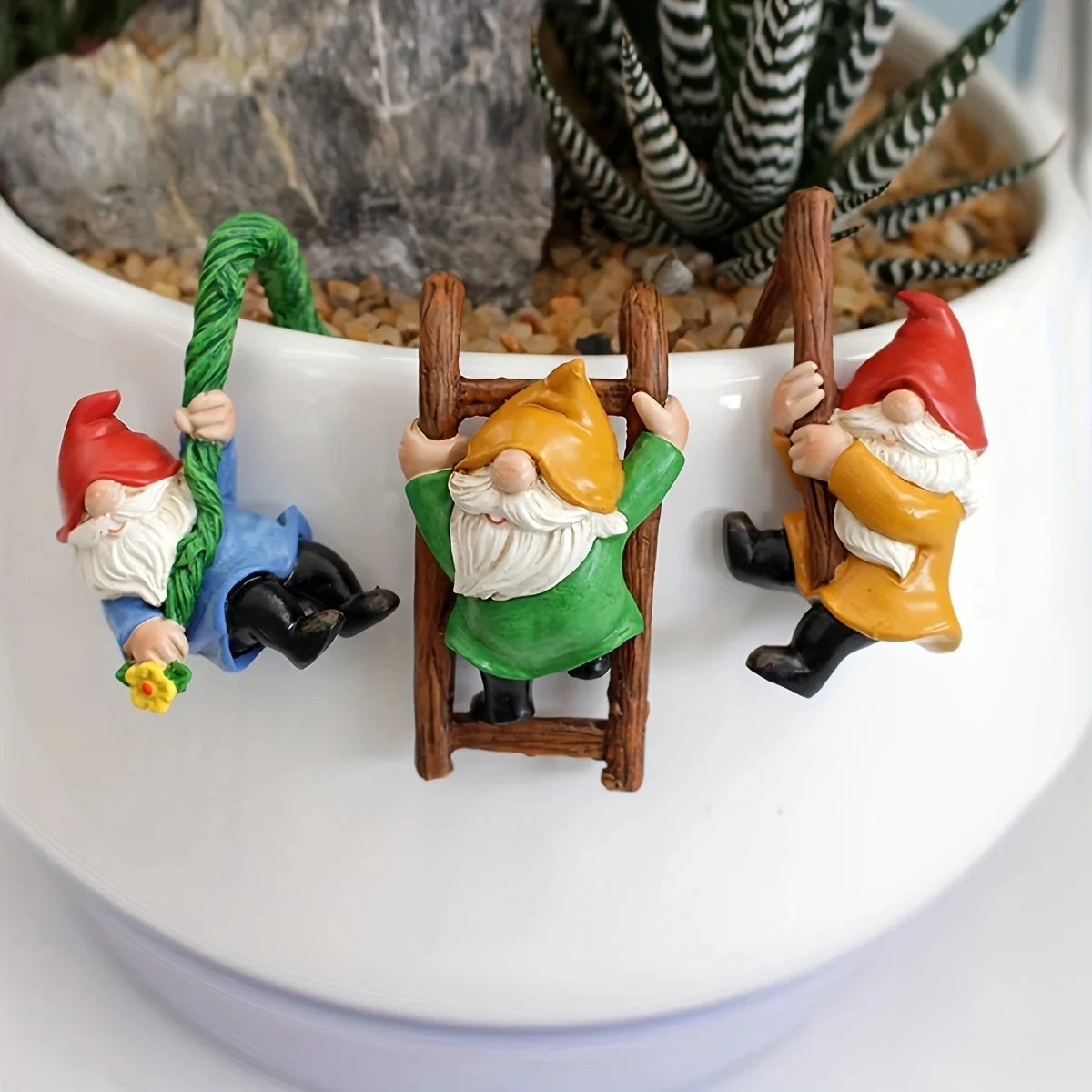 Mini Resin Dwarf Figurines for Pots and Micro Landscapes, Set of 3