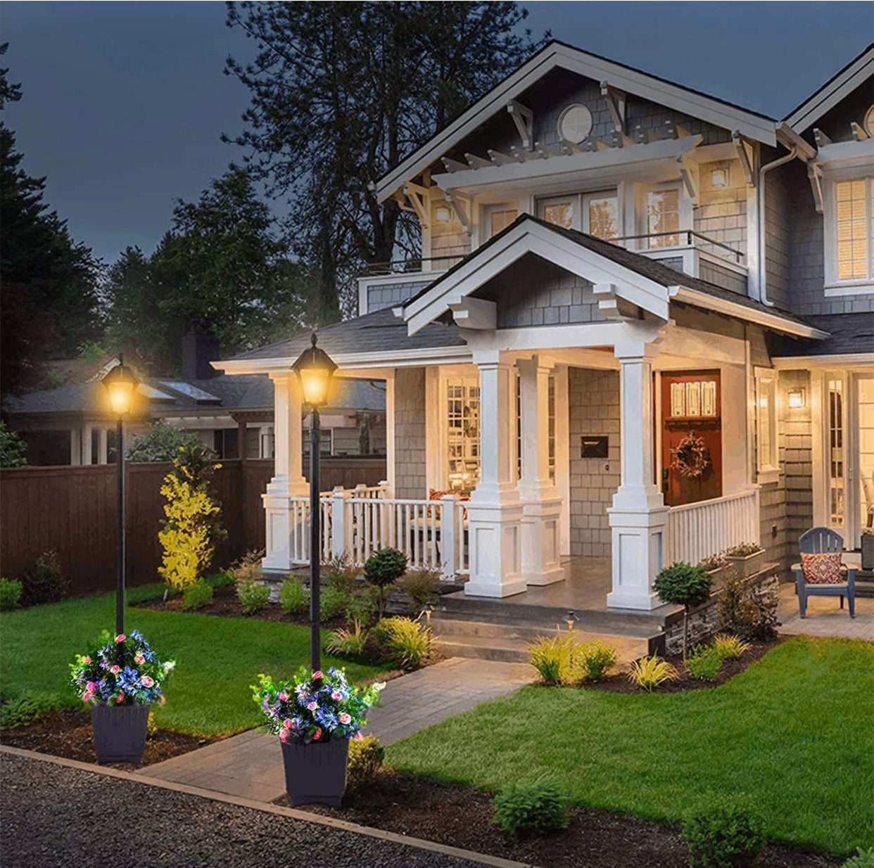 Lampadaire solaire d'extérieur de 64 pouces avec jardinière, 70 lumens, alimenté à l'énergie solaire avec 4 hauteurs réglables - Noir